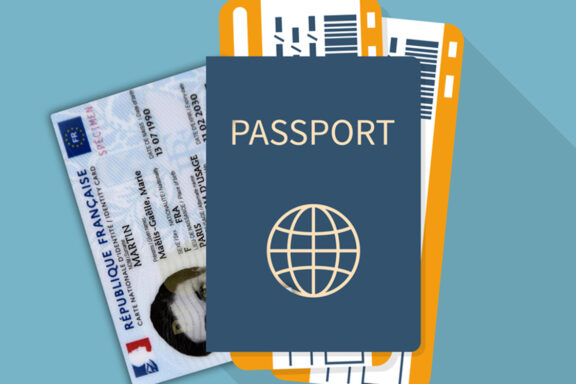 Passeports et cartes d'identité : anticipez !