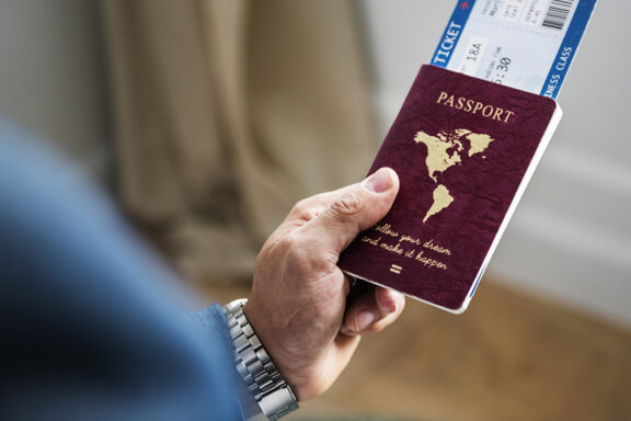 Passeports et CNI : attentions aux délais